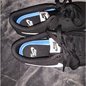 Nike Check Solar SB 'Black' Sneakers